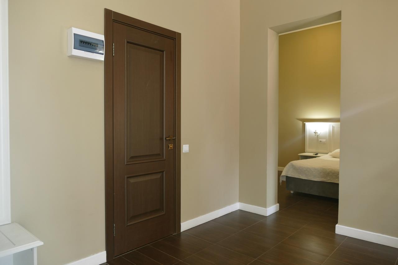 Hotel Abaata Гагра Екстер'єр фото
